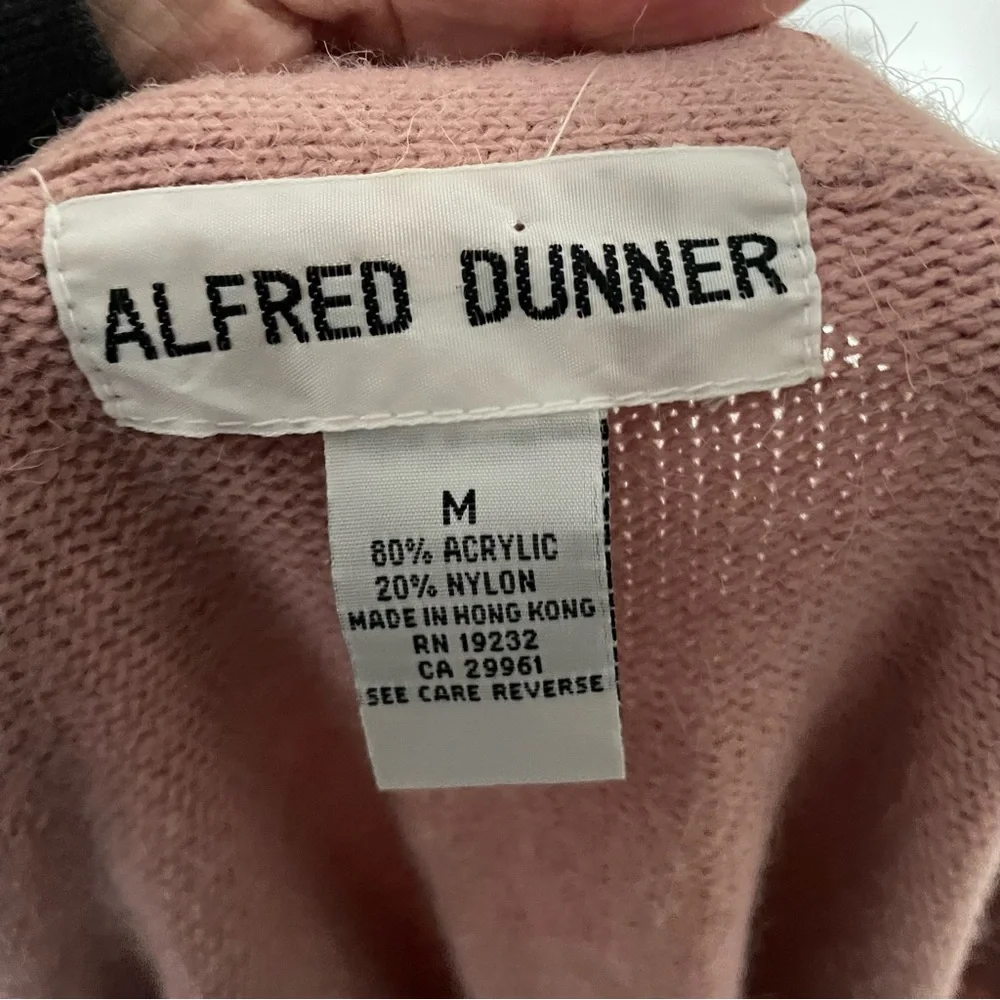 Vintage Alfred Dunner Pink Knit Button Down Cardigan Faux Pearls & Ribbons - Picture 11 of 11